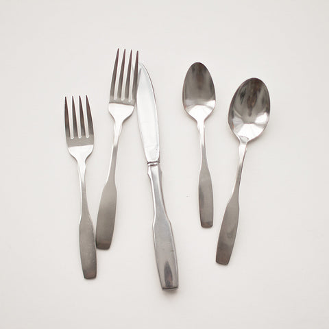 Revere Mid-Century Flatware Rental